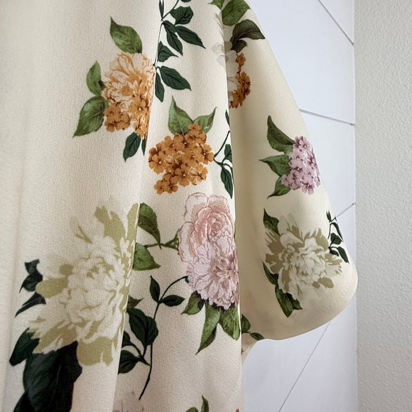 NEW BHLDN LEILA ANTHRO Floral Maxi Dress WOMEN 8 DEEP-V Neck SATIN FLUTTER DRAPE - Picture 9 of 13